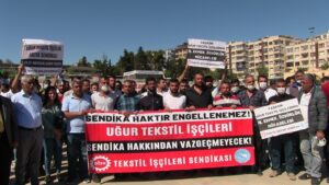 Şanlıurfa’da işten çıkarılan yüzlerce işçi hakkını arıyor!