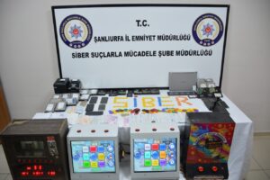 Şanlıurfa’da kumarhaneye çevrilen adreslere baskın: 36 gözaltı