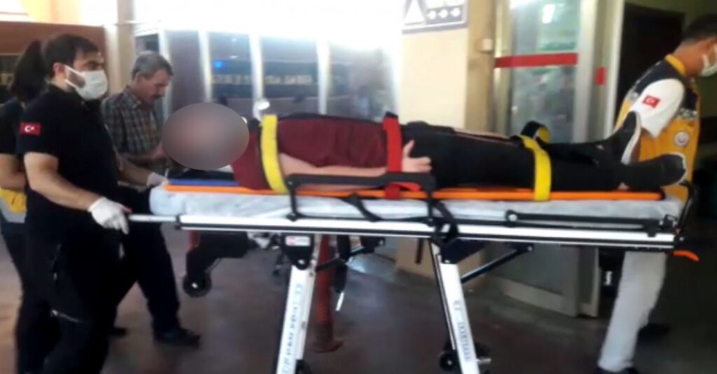 Urfa’da motosikletin çarptığı yaya hastanelik oldu