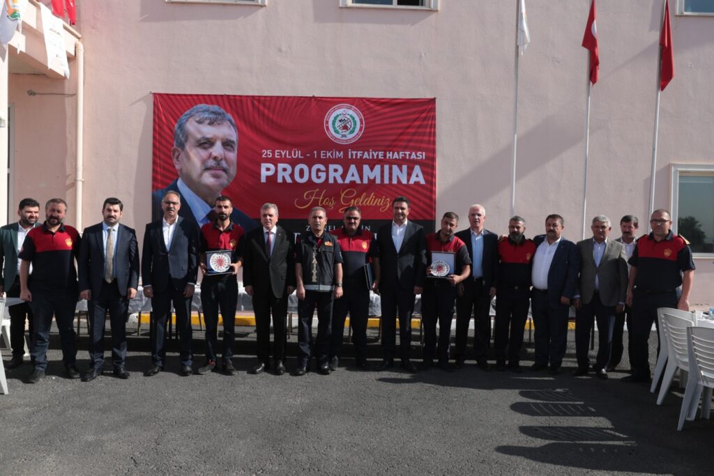 Şanlıurfa’da Yangın bölgesinde görev alan personellere teşekkür plaketi