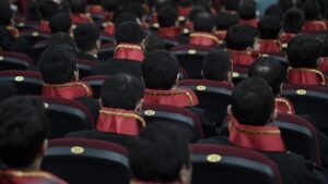 HSK’nin mazeret kararnamesiyle 359 hakim ve savcının görev yeri değişti