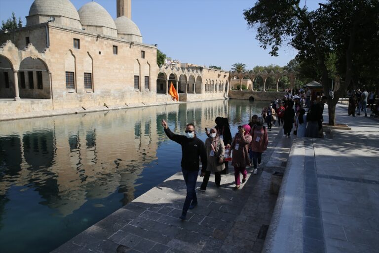 Cumhuriyet Bayramı coşkusu Şanlıurfa turizmine yarayacak