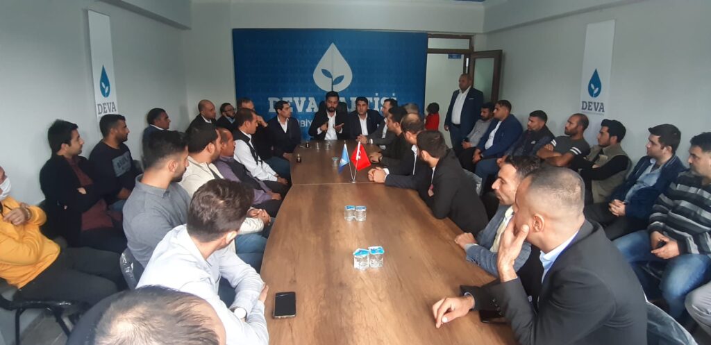 Eyyübiye’de Deva Partisine yoğun katılımlar sürüyor