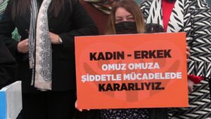 Şanlıurfa AK Partili kadınlar: “Kadına şiddet, insanlığa ihanettir”