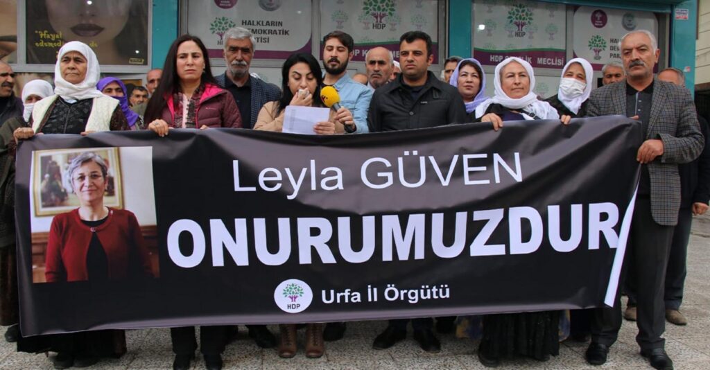 Şanlıurfa’da HDP’liler hapis cezasını protesto etti