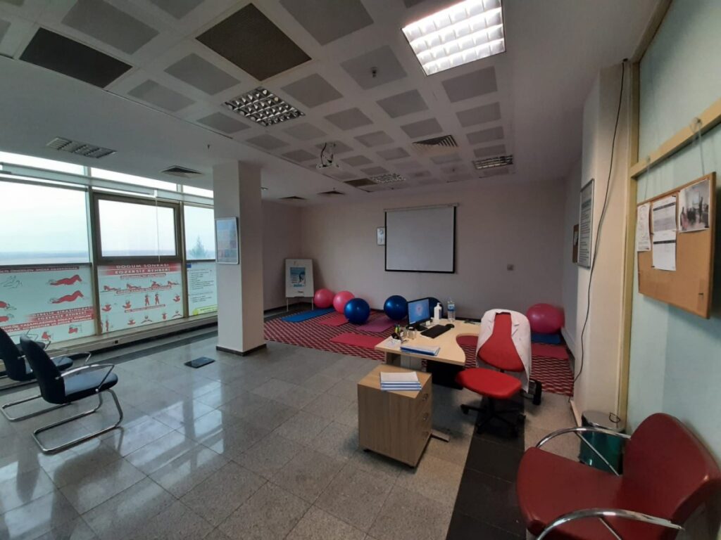 Siverek İlçe Hastanesinde Gebe Okulu Açıldı