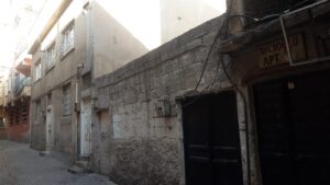 Şanlıurfa’da Mahalledeki internet kablolarına dadandılar