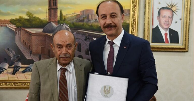 Urfa eski valisi Karacan: “Ölmedim yaşıyorum”