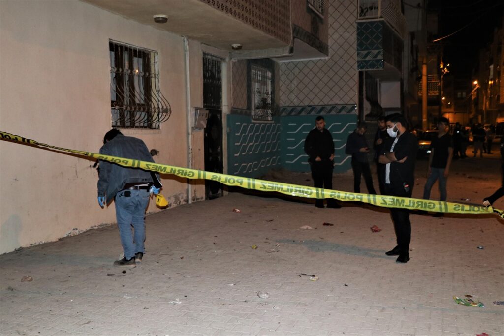 Şanlıurfa’da silahlı kavgada 2 kişi ağır yaralandı