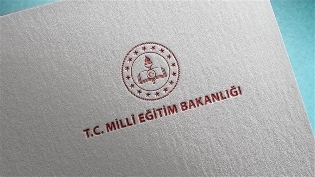 MEB’den 18 yaş ve üstü açık öğretim lisesi öğrencilerine müjde