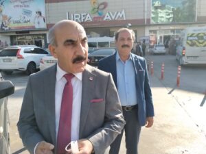Şanlıurfa’da CHP İl Başkanı Cidir, Kızıaly’ın sergisini terk Etti