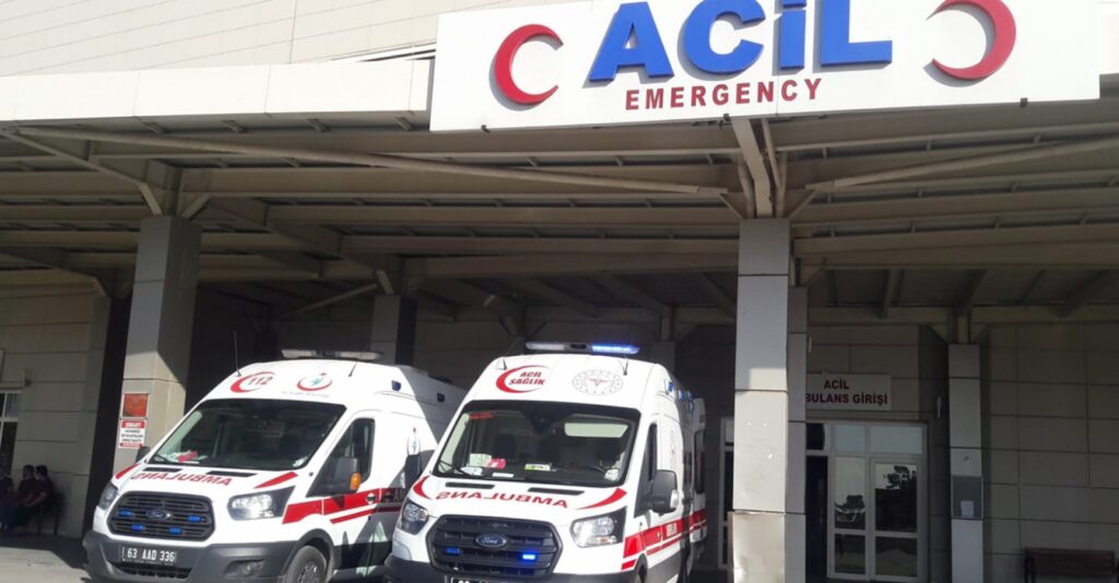 Eyyübiye’de bıçaklı satırlı kavga: 2 yaralı