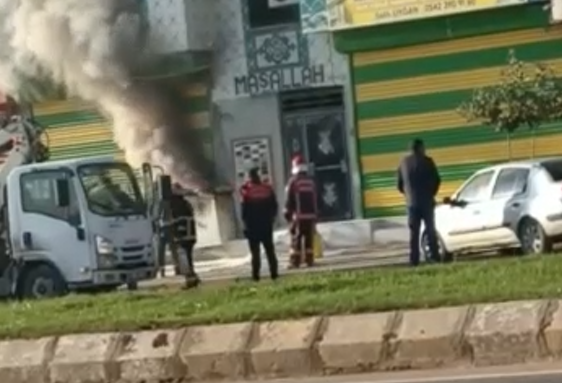 Eyyübiye’de Yanan Elektrik Panosu Paniğe Neden Oldu!