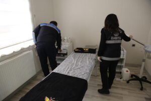 Haliliye’de güzellik merkezleri denetlendi