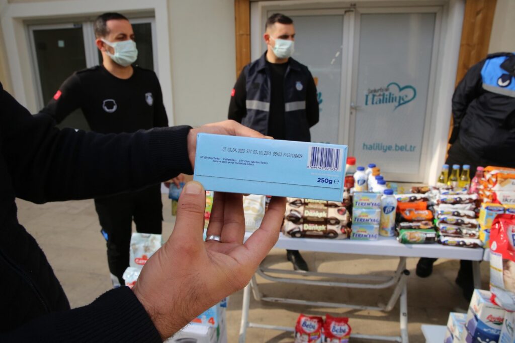 Haliliye’de Tarihi Geçmiş 845 Ürün ELe Geçirildi