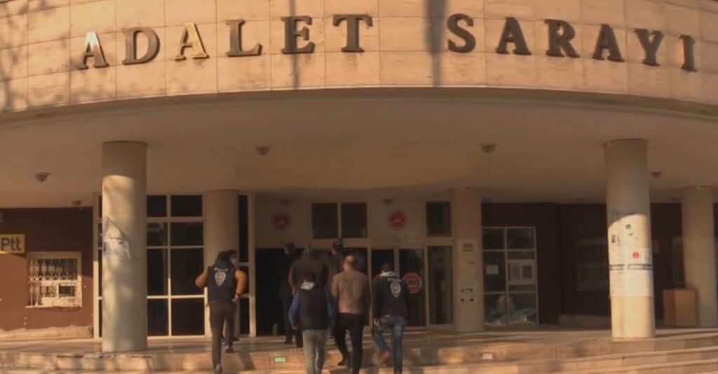 Urfa’da Hırsızlık Zanlıları Adliyeye Sevk Edildi