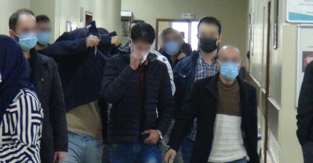 Şanlıurfa’da Zehir Tacirlerine Baskın: 10 Gözaltı