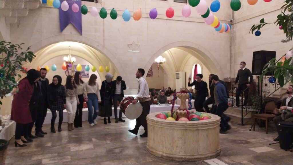 Urfa’da Yılbaşı Eğlencesi Dolu Dizgin!