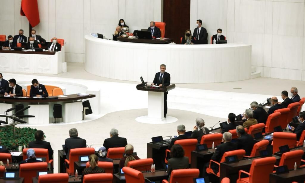 Urfalı Bakan’dan Asgari Ücret Açıklaması