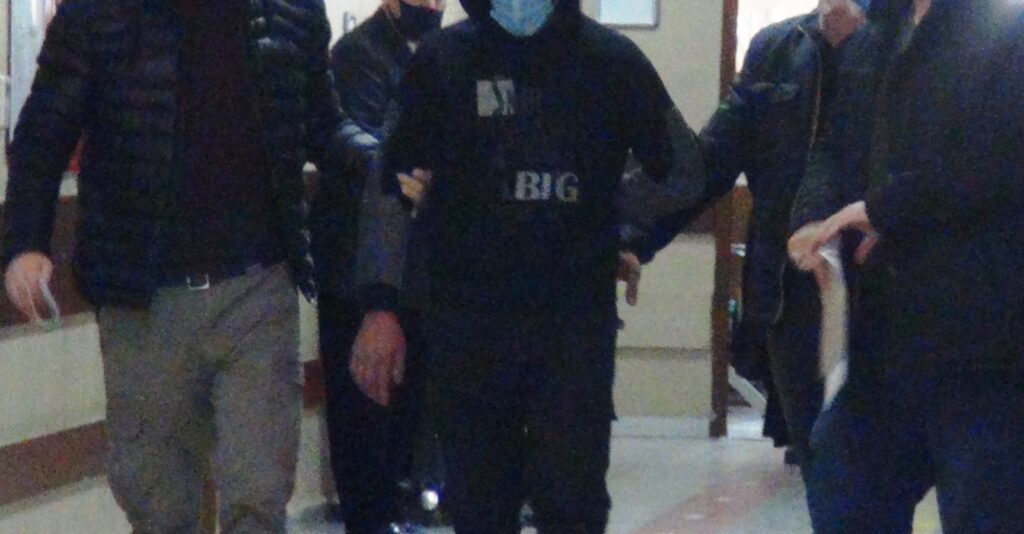 Şanlıurfa’da çeşitli suçlardan aranan şahıslara baskın: 6 gözaltı