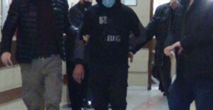 Şanlıurfa’da çeşitli suçlardan aranan şahıslara baskın: 6 gözaltı