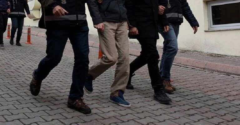 Urfa’da uyuşturucu satıcılarına baskın!
