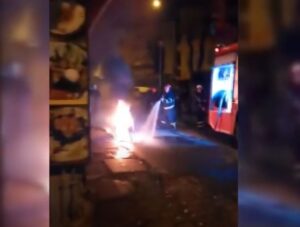 Eyyübiye’de cep telefonu ve aksesuarları satan dükkanda yangın