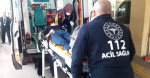 Genç kıza otomobil çarptı!