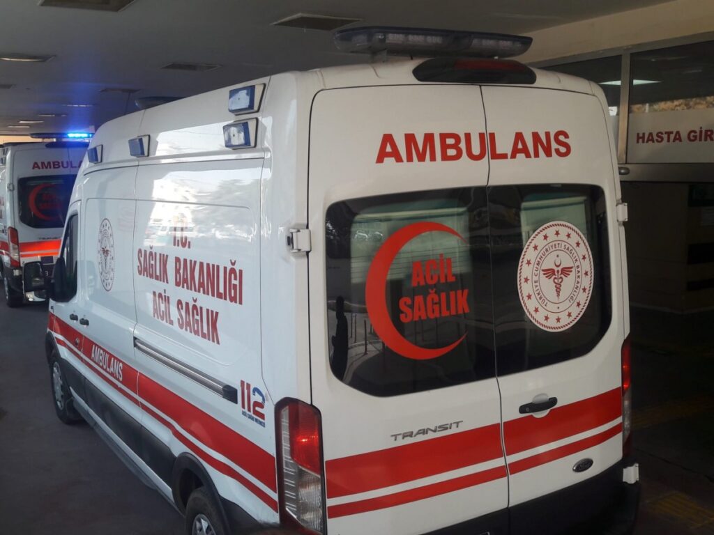 Haliliye’de bıçaklı kavga!