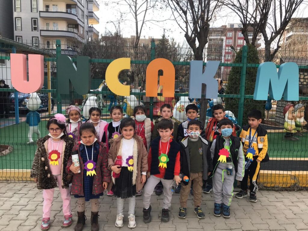 Oyuncak Müzesi minik misafirlerini ağırladı