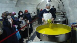 Şanlıurfa Aşevi Derneği, 3 aylarda muhtaç aileleri unutmadı