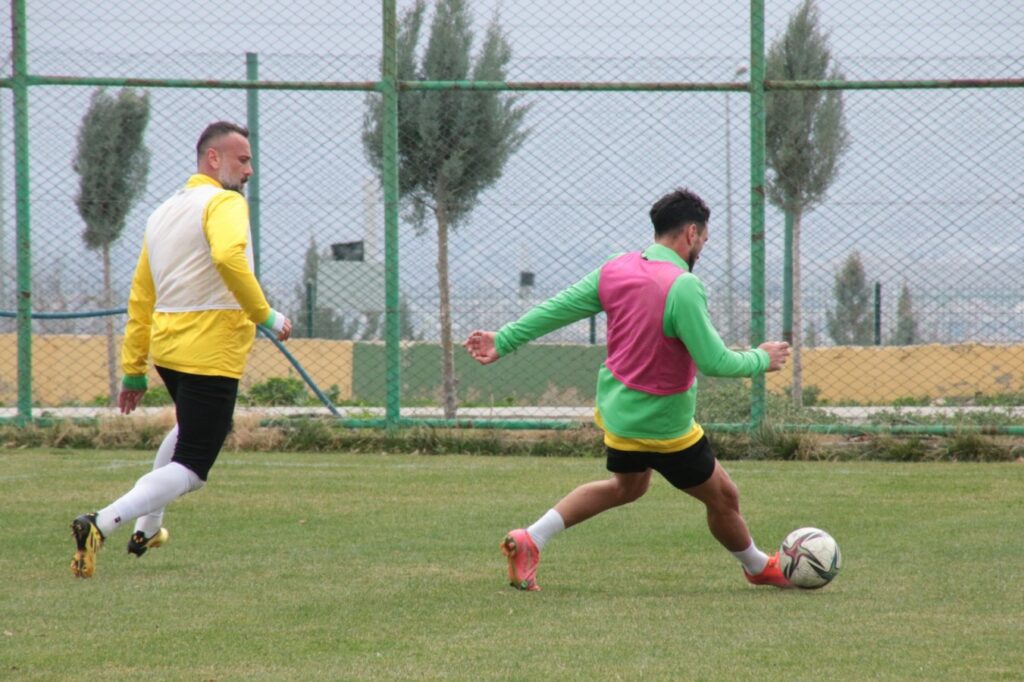 Şanlıurfaspor hazırlıklarını sürdürüyor