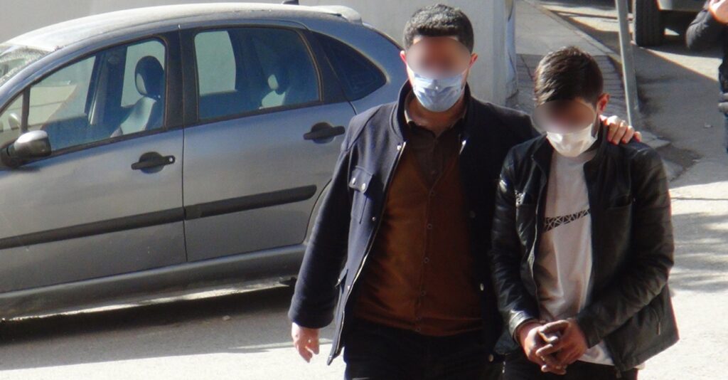 Urfa’da çalınan araç uygulama noktasına takıldı