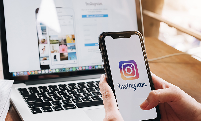 Instagram akış videolarına Türkçe otomatik altyazı özelliği geliyor