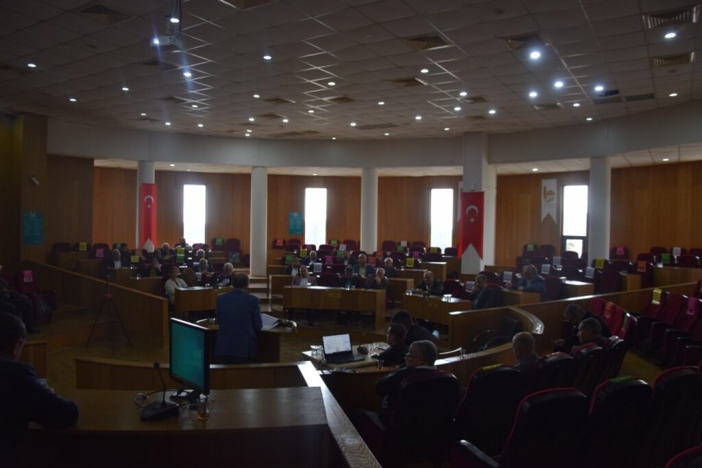 Mecliste mısır kurutma tesisinin yapılması görüşüldü