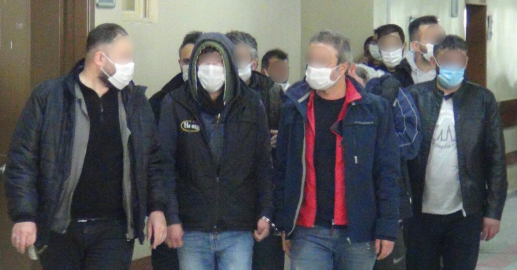 Urfa’da Narkotikten zehir tacirlerine şok baskın! 10 gözaltı