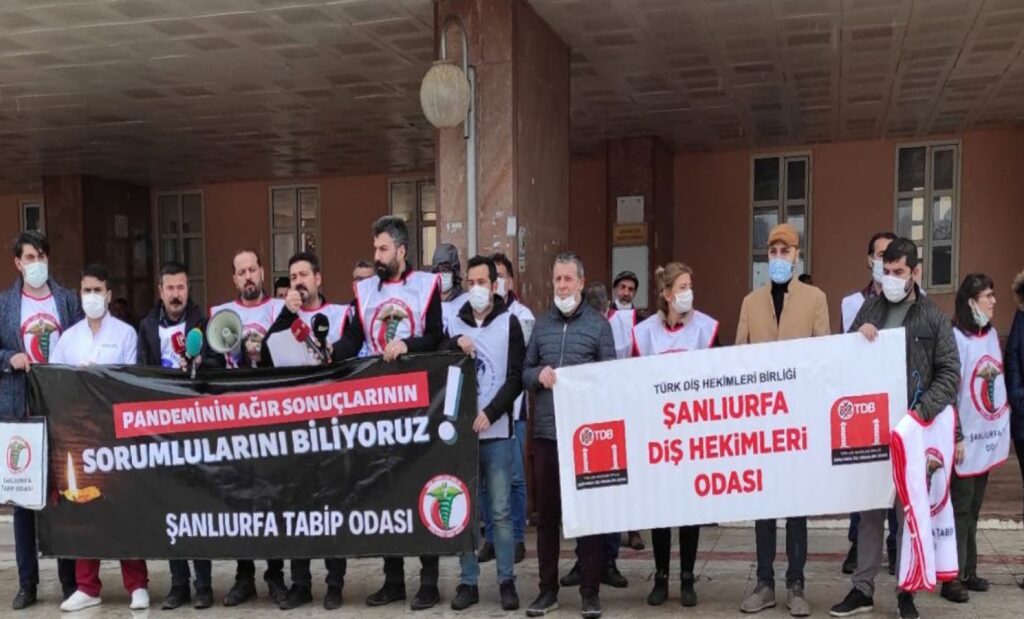 Şanlıurfa’da sağlıkçılar pandeminin ikinci yılını değerlendirdi