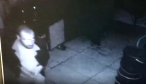 Şanlıurfa’da Avel hırsız söktüğü kamera kayıt cihazını unutup gitti