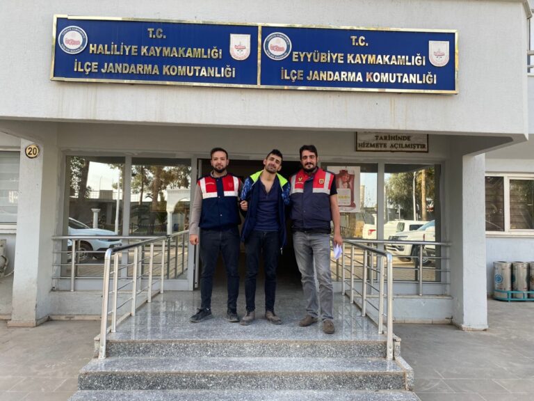 Siverek’te JASAT, şüpheliyi suçüstü yakaladı!