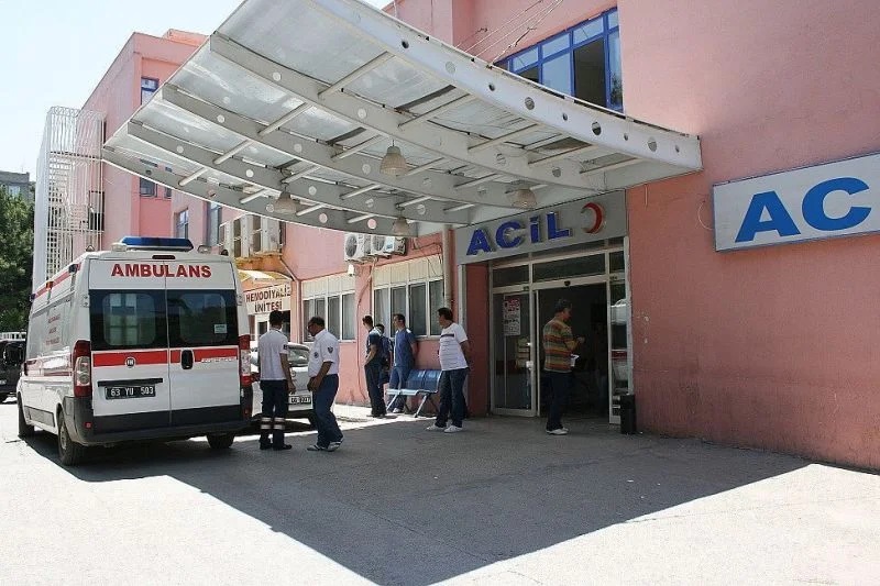 Şanlıurfa’da Köyde silahlı saldırı! Sivil araçtan açılan ateşle yaralandı