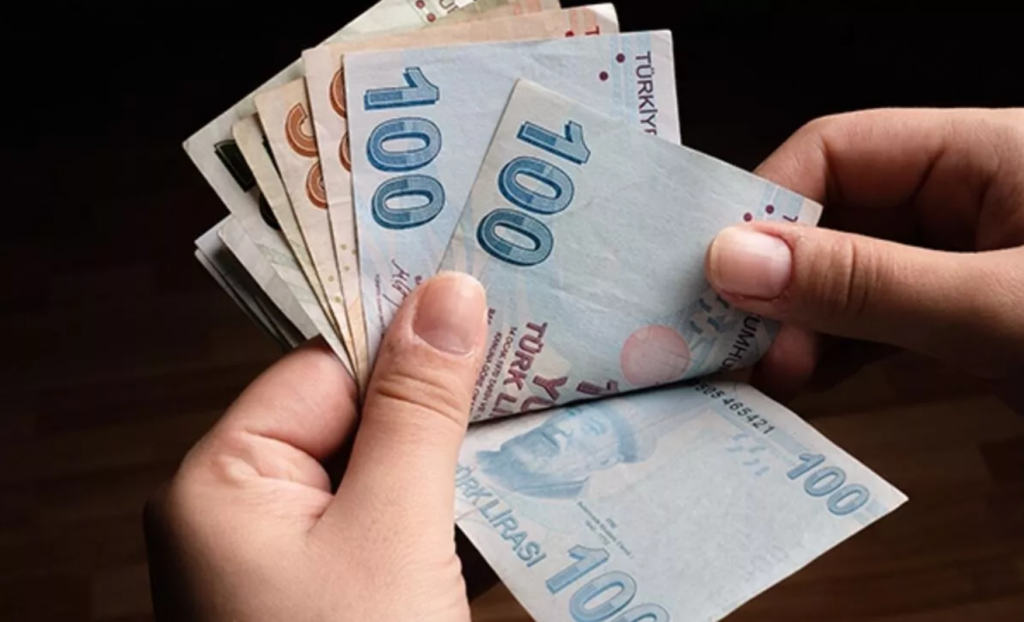 Memura emekliye yüzde 30 zam geliyor