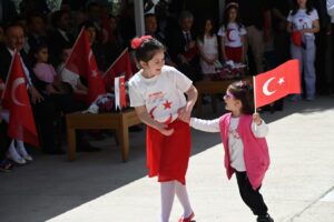Şanlıurfa’da 23 Nisan coşkusu