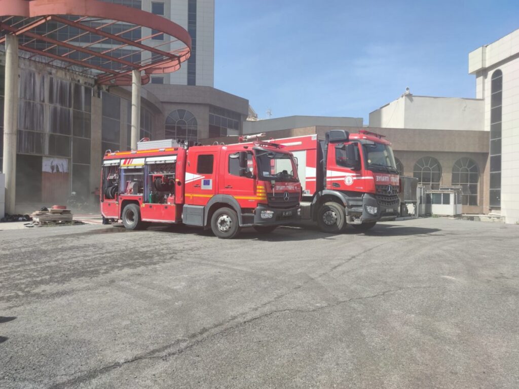 Urfa’da inşaat halindeki otelde yangın: 1 ölü