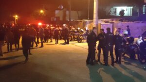 Urfa’da yol verme kavgasında ortalık savaş alanına döndü! Yaralılar var