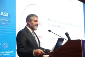 Urfalı bakan hakkında “Konuşma yasağı” iddiası!