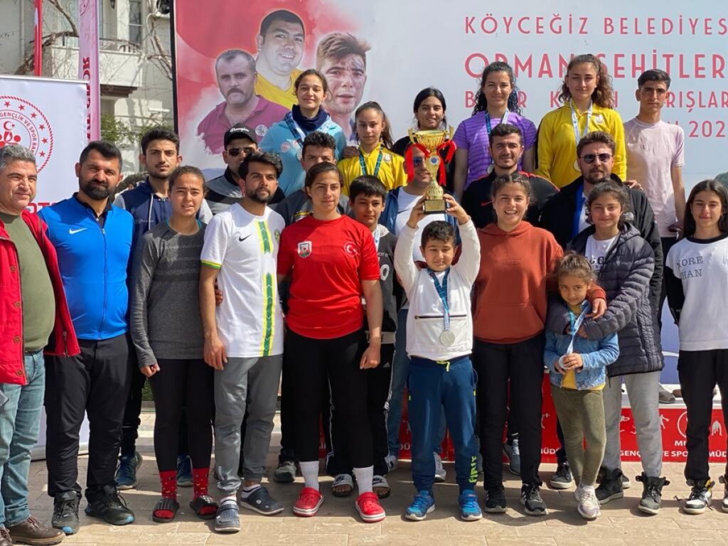 Urfalı kano şampiyonları için Bakanlığa çağrı