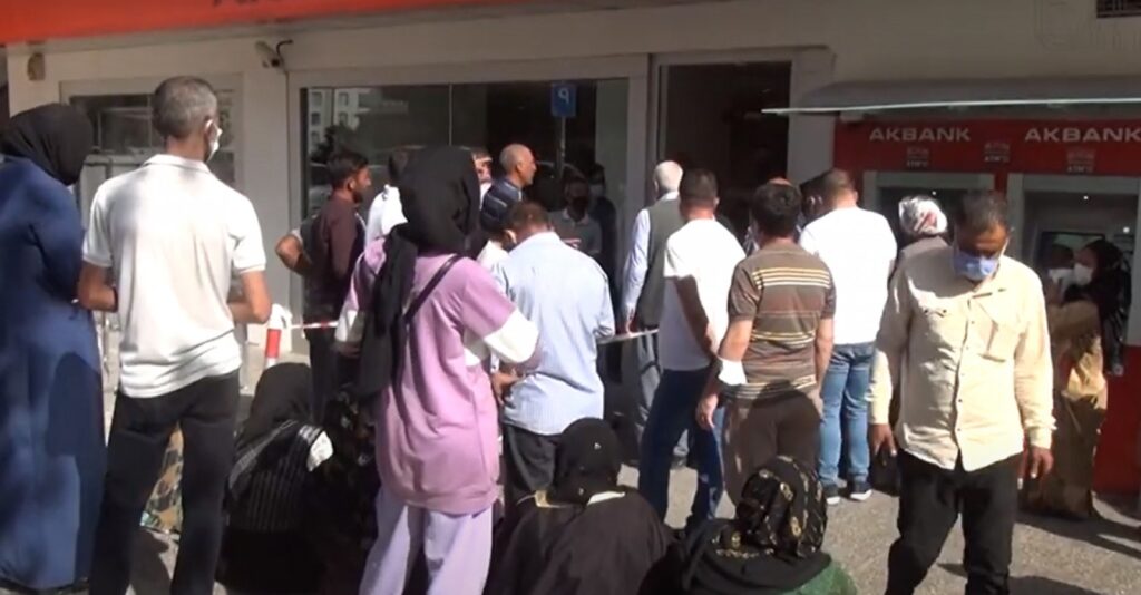 Veriler açıklandı! Urfa’da binlerce kişiye bir banka şubesi düşüyor