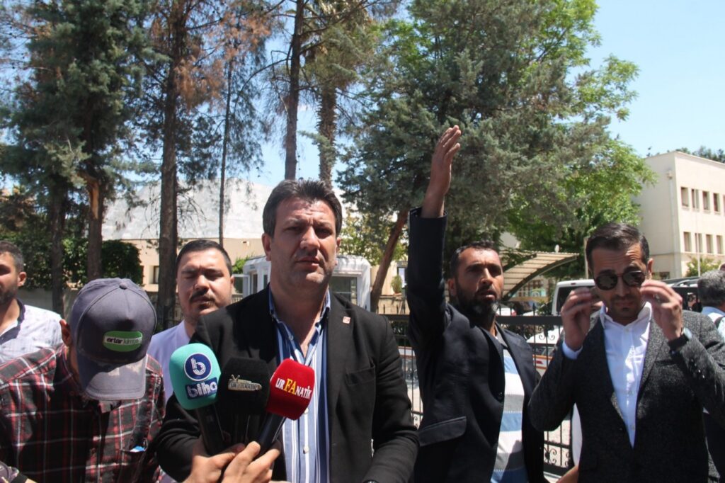 Çiftçilerden DSİ önünde eylem