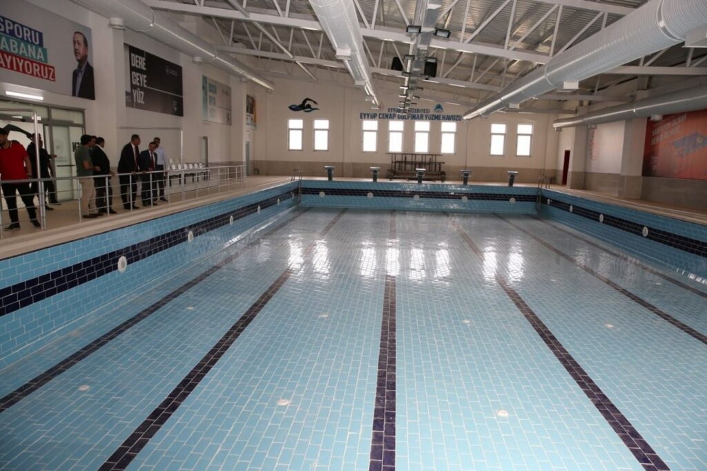 Eyyübiye’de yarı olimpik yüzme havuzu açılıyor