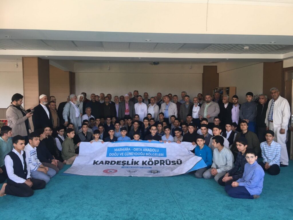 Kardeşlik Köprüsü bu kez Urfa’da gönülleri birleştirdi